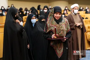 مراسم بزرگداشت روز زن با حضور رئیس جمهور