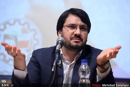 بذرپاش: دوران رفاقت&zwnj;ها برای ساختن ایران باید آغاز شود