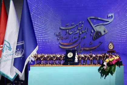 &laquo;مجنون&raquo; بهترین فیلم دفاع مقدس شد/ تندیس بهترین فیلم جشنواره مقاومت به &laquo;شمال از جنوب غربی&raquo; رسید!