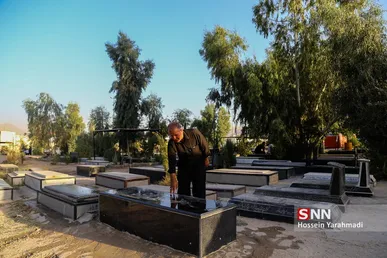 300 روز زندگی در جوار مردگان