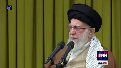 رهبر انقلاب هم&zwnj;اکنون در دیدار مداحان و شاعران اهل بیت (ع): آمریکایی&zwnj;ها و صهیونیست&zwnj;ها بعد از قضایای سوریه به گزافه&zwnj;گویی و حرف مفت افتادند