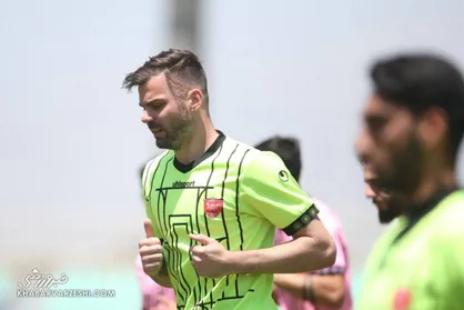 رادوشویچ در آستانه فسخ قرارداد با پرسپولیس