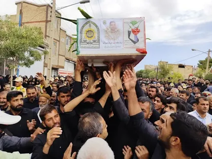 تشییع پیکر شهید &laquo;امیر ابراهیم&zwnj;زاده&raquo; در زاوه خراسان رضوی+فیلم