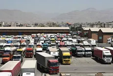 با وجود بمباران مناطق استقرار گمرکات بوشهر حتی یک روز هم تعطیل نشد