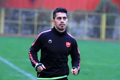 عالیشاه که در بازی با السد مصدوم شده بود امروز در تمرینات پرسپولیس حاضر شد