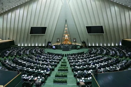 آغاز جلسه علنی مجلس/ بررسی طرح اقدام متقابل با آمریکا