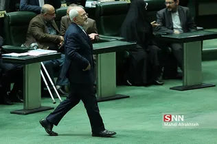 جلسه علنی مجلس با حضور ظریف وزیر امور خارجه