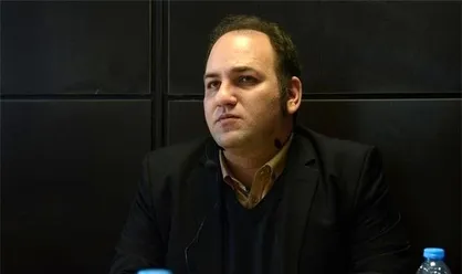 صدرایی: واردات ۱۰ هزار خودرو فقط اتلاف ارز است/ مصوبه مجلس منجر به ایجاد رقابت و کاهش قیمت نمی&zwnj;شود