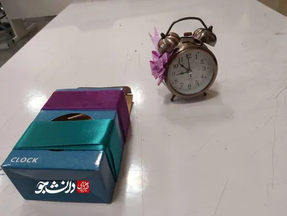 دانشجویان دانشگاه بجنورد ساعت زنگ&zwnj;دار به روحانی هدیه دادند + فیلم
