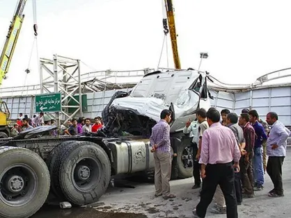 پلیس راهور| سانحه رانندگی در محور اسلام آبادغرب - کرمانشاه