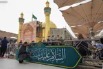 به مناسبت فرا رسیدن ایام ولادت حضرت فاطمه زهرا سلام‌الله علیها کتیبه‌های ‌ولادت آن حضرت در حرم مطهر امیرالمومنین علیه‌السلام نصب شد.