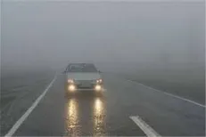 مه گرفتگی و کاهش دید در جاده‌های ۵ استان