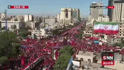 تصاویر هوایی از حضور میلیونی مردم در مراسم تشییع پیکر رهبر شهید در مشهد