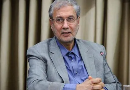 ربیعی: یارانه بنزین نصیب کسانی می&zwnj;شود که خودرو دارند / اصلاح قیمت بنزین پیوست&zwnj;هایی دارد