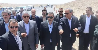 بازدید معاون اجرایی رئیس&zwnj;جمهور از قطعات بزرگراه زاهدان-خاش-ایرانشهر