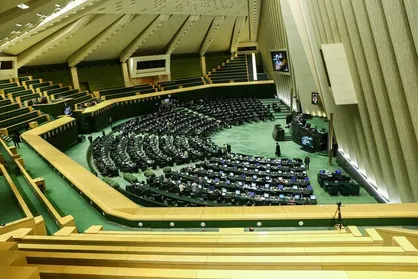 ملاقات تعدادی از نمایندگان تهران با مجروحان جنگی