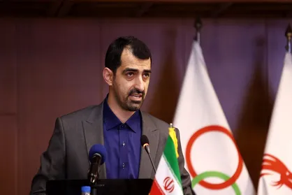 داوری: چرا گذشته فراموش می&zwnj;شود؟ / بسکتبال ایران در حال توسعه است