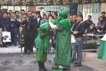 مراسم آيينی تعزيه خوانی در دانشگاه آزاد اسلامی مشهد اجرا شد