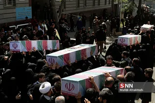 تشییع پیکر 135 شهید گمنام