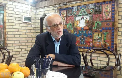 انتظار داشتیم روحانی افراد قوی&zwnj;تری را برای مناصب اقتصادی دولت معرفی کند/ کابینه پیشنهادی مطلوب نیست