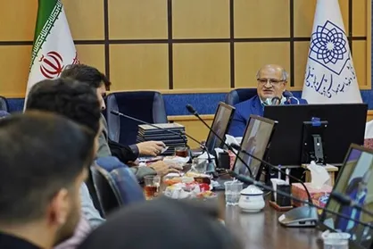۶۰ درصد سبد غذایی ایرانی&zwnj;ها نان است/ ضرورت مصرف نان کامل
