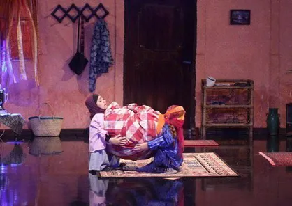 نمایش عروسکی &laquo;شکوفه عزیزی&raquo; در عصر جدید