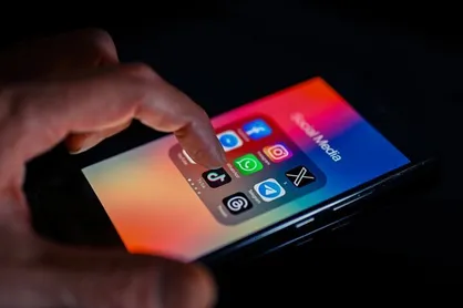 رفع فیلترینگ از اینجا به بعد دست رئیس&zwnj;جمهور است