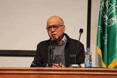 نقد کتاب «نا» در مشهد برگزار شد/ مریم برادران: خیلی سعی کردم احساسات خود را کنترل کنم