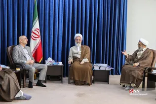 ‫سفر وزیر علوم، تحقیقات و فناوری به قم
