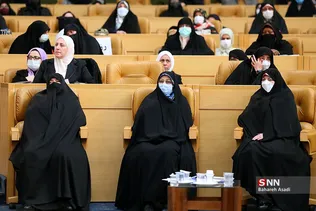 مراسم بزرگداشت روز زن با حضور رئیس جمهور