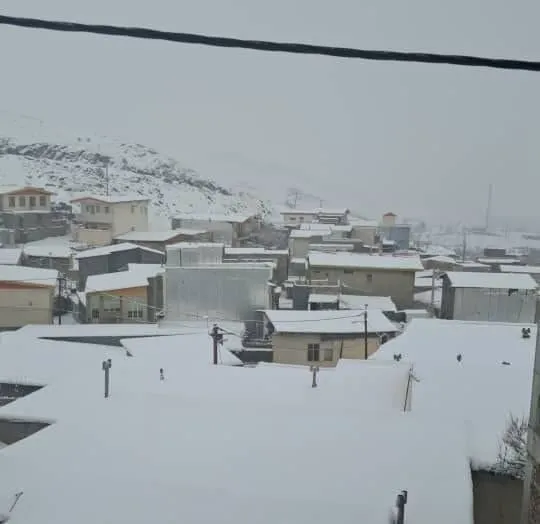 برف قم