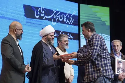 &laquo;زندگی در جنگ&raquo; برگزیدگان خود را شناخت/ افتتاح نمایشگاه در حوزه هنری