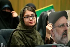 کسانی که قرار بود دیوار بکشند را بیشتر بین دانشجویان می‌بینیم/ یاد روز دانشجو سال گذشته بخیر!