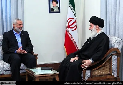 پیام تبریک &laquo;اسماعیل هنیه&raquo; خطاب به رهبر معظم انقلاب اسلامی