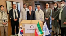 سکوت سلبریتی‌ها در مقابل رفتار تحقیرآمیز سفیر کره