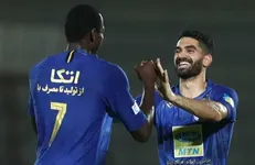کریمی سرانجام کنار استقلالی‌ها آفتابی شد!