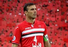 حمله به سیدجلال در قائمشهر/کاپیتان پرسپولیس از ناحیه گردن آسیب دید