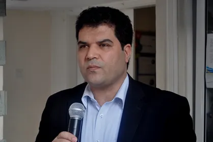 ۱۲۰۰ جلد کتاب با مشارکت وزارت علوم به سه کشور مالزی، اندونزی و برونئی اهدا شد