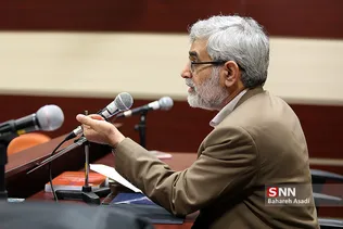 بررسی ابعاد حقوقی مصوبه گرانی بنزین