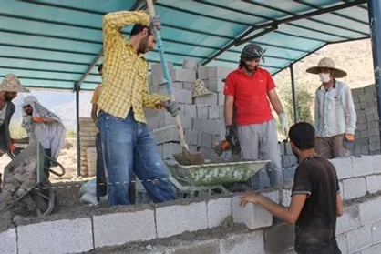 20 نفر از دانشجویان جهادگر به روستای طغر از توابع بخش خفر جهرم اعزام شدند
