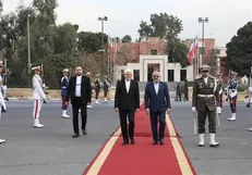 عارف عازم روسیه شد