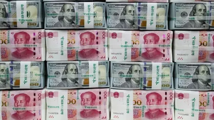 فایننشال&zwnj;تایمز: یوان چین در مسیر جایگزینی تدریجی با دلار است
