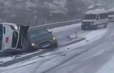 برف حادثه‌ساز در کایسری ترکیه
