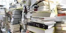 در اولین روز از هفته کتاب یک انبار دیگر کتاب قاچاق کشف شد