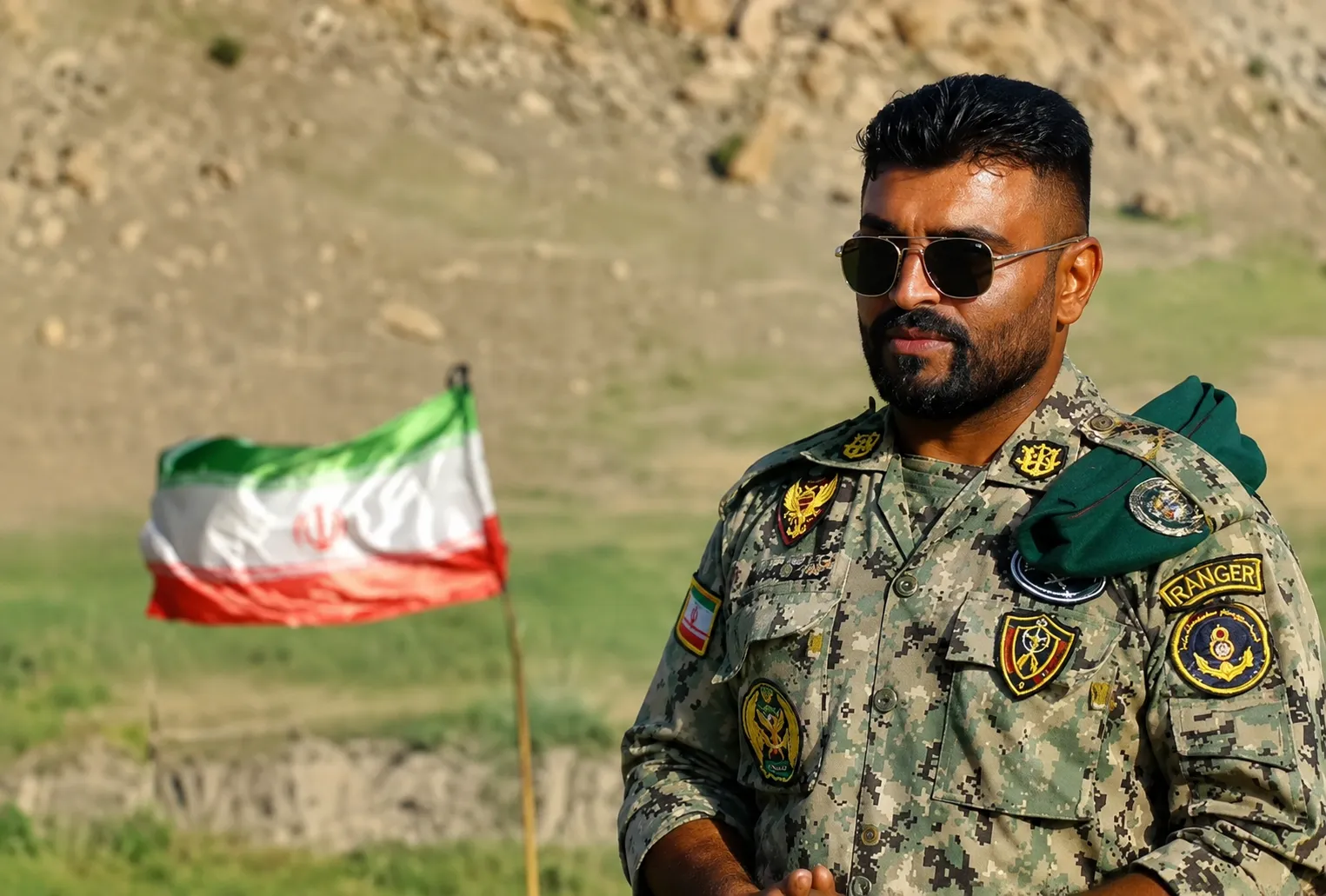مادر شهید موسوی‌تبار: مالک فدای اسلام شد+فیلم
