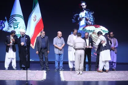 اقوام و مذاهب در جنگ با اسرائیل یک اتحاد شیرین را تجربه کردند/ معرفی برگزیدگان کنگره شعر قدسیان