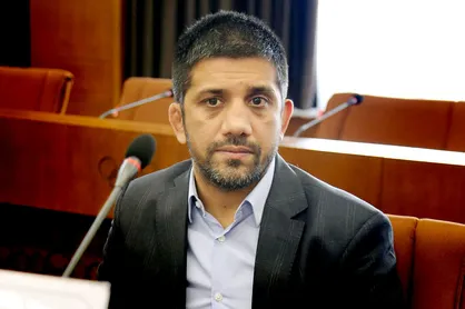 دبیر: ۹۰ درصد وقتم را برای کشتی &laquo;پایه&raquo; و &laquo;استان&zwnj;ها&raquo; می&zwnj;گذارم / فقط &laquo;گوش شکسته&zwnj;ها&raquo; نباید مدیران کشتی باشند