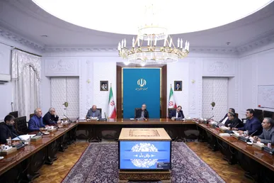 دولت با بهره‌گیری از همه ظرفیت‌های خود در کنار فعالان اقتصادی خواهد بود/ با هرگونه تخلف در روند تأمین و توزیع کالاهای اساسی، با قاطعیت برخورد خواهد شد