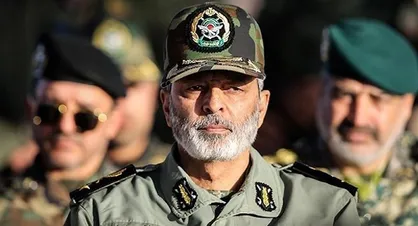 سرلشکر موسوی: امروز فرمانده کل قوا نایب امام زمان(عج) است / نیروی انتظامی را برادر عزیزتر از جان خود می&zwnj;دانیم