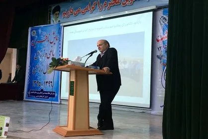 روزانه ۱۰۰ حلقه چاه در کشور خشک می&zwnj;شوند/ سگ&zwnj;های اطراف ترامپ حقوق بگیر منافقین هستند